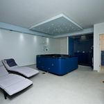 Luxury 3 Bedroom Apartment with Private Pool near Split Town Center