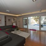Luxury 3 Bedroom Apartment with Private Pool near Split Town Center