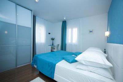 Luxury 3 Bedroom Apartment with Private Pool near Split Town Center