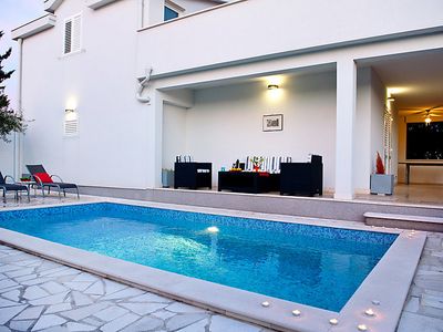 Charming House with Pool in Okrug Gornji Island Ciovo