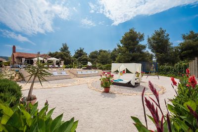 Charming Croatian Beach Villa Mirca with Pool 