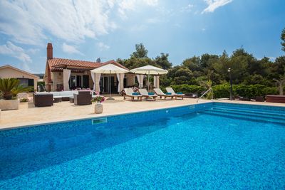 Charming Croatian Beach Villa Mirca with Pool 