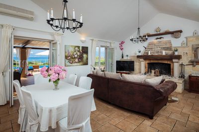 Charming Croatian Beach Villa Mirca with Pool 