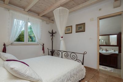 Charming Croatian Beach Villa Mirca with Pool 