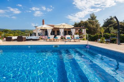 Charming Croatian Beach Villa Mirca with Pool 