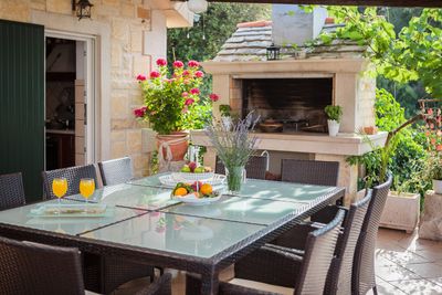 Charming Croatian Beach Villa Mirca with Pool 