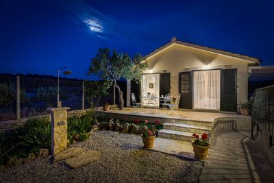 Charming Croatian Beach Villa Mirca with Pool 