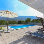 Charming Holiday House with Pool in Dugopolje near Split