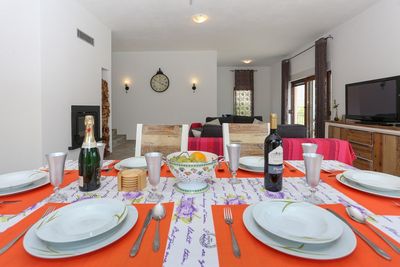 Charming Holiday House with Pool in Dugopolje near Split