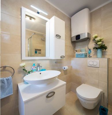 Attractive House with Sea View and Private Swimming Pool near Trogir