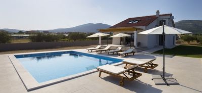 Attractive Sea View Villa with Pool near Trogir and Split