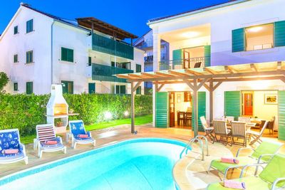 Lovely Four Bedroom Villa Island Hvar with Pool 