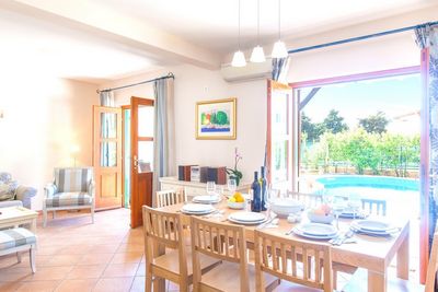 Lovely Four Bedroom Villa Island Hvar with Pool 