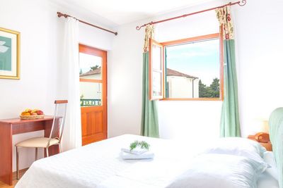 Pretty Stone Villa with Pool Island Hvar