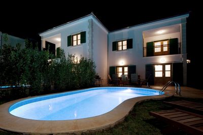 Pretty Stone Villa with Pool Island Hvar