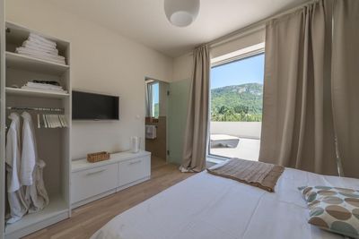 5 Star Villa with Pool, Sauna, and Fitness Room in Island Hvar