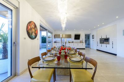 De Luxe Seafront Villa with Infinity Swimming Pool and Luxury Interior near Dubrovnik
