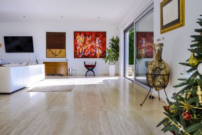 De Luxe Seafront Villa with Infinity Swimming Pool and Luxury Interior near Dubrovnik