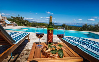 Sea View Holiday Villa with Pool in Island Hvar