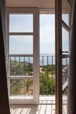 Sea View Stone Holiday Villa with Large Swimming Pool in Podgora near Makarska