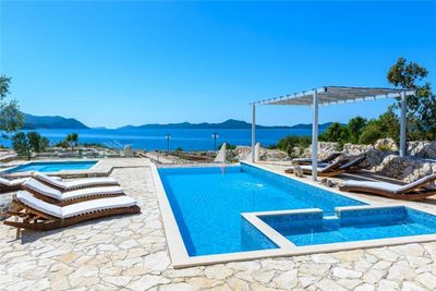 Amazing Luxury Villa with Private Beach Dubrovnik Riviera