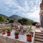 Charming Authentic Holiday House with Sea View and Pool Island Vis