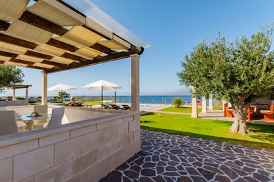 Lovely Beachfront Holiday House in Supetar Island Brac