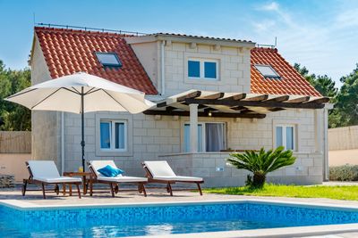 Lovely Beachfront Holiday House in Supetar Island Brac