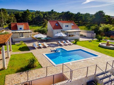 Lovely Beachfront Holiday House in Supetar Island Brac