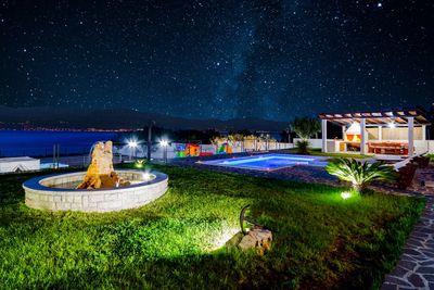 Lovely Beachfront Holiday House in Supetar Island Brac