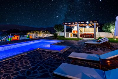 Lovely Beachfront Holiday House in Supetar Island Brac