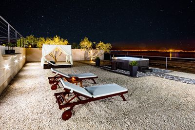 Lovely Beachfront Holiday House in Supetar Island Brac