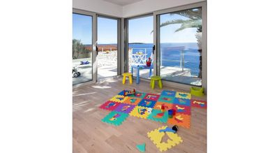 Modern Seafront 5 Bedroom Villa with Infinity Pool and Private Beach Island Vis