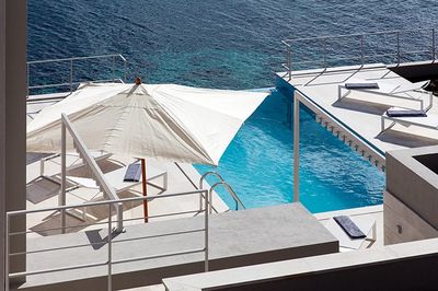 Modern Seafront 5 Bedroom Villa with Infinity Pool and Private Beach Island Vis