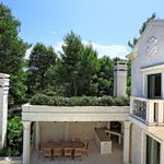 Exclusive Beachfront Luxurious Property in Ciovo near Trogir