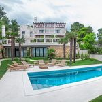 Exclusive Beachfront Luxurious Property in Ciovo near Trogir