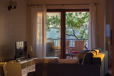 Adorable Holiday Villa with Pool First Row to the Sea and in Front of the Beach near Trogir