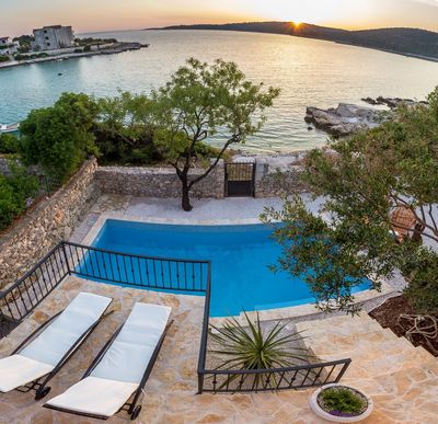 Adorable Holiday Villa with Pool First Row to the Sea and in Front of the Beach near Trogir