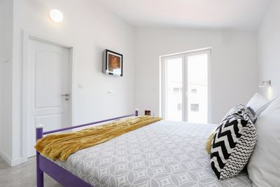 Luxury Seafront Family Villa with Private Pool, Tennis Court and Boat Mooring