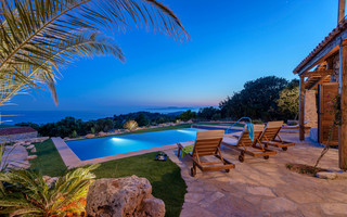 Superior Villa Hvar with Pool in Great Location in Hvar