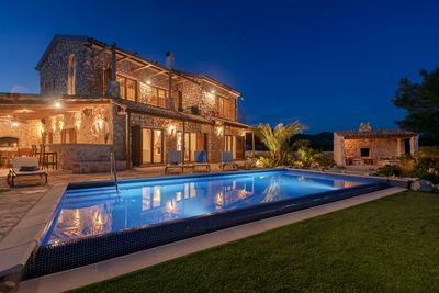 Superior Villa Hvar with Pool in Great Location in Hvar