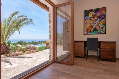 Superior Villa Hvar with Pool in Great Location in Hvar