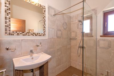 Superior Villa Hvar with Pool in Great Location in Hvar