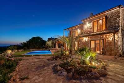 Superior Villa Hvar with Pool in Great Location in Hvar
