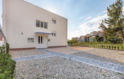 Large 8 Bedroom Holiday House with Pool near Split