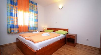 Large 8 Bedroom Holiday House with Pool near Split