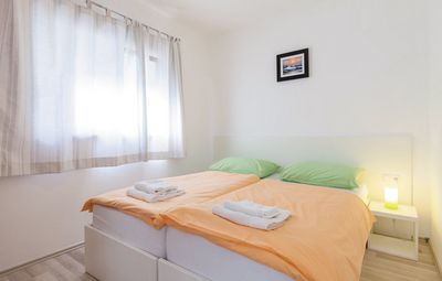 Large 8 Bedroom Holiday House with Pool near Split