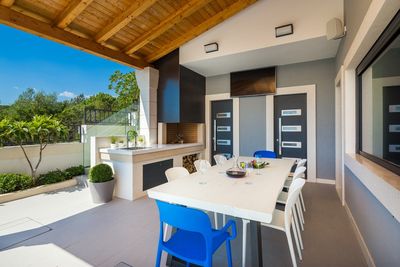 Amazing Luxury Sea View Villa with Pool in Ciovo