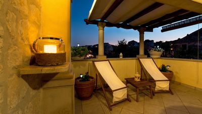 Stone Villa with Pool in Sumartin Island Brac