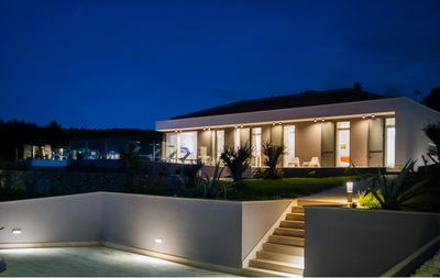 Amazing Seafront Villa with Pool in Sutivan Island Brac